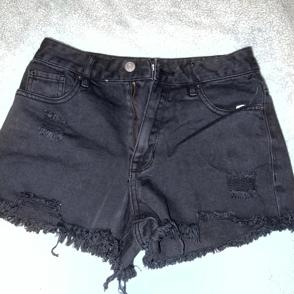 Black distressed high waisted jeans shorts
